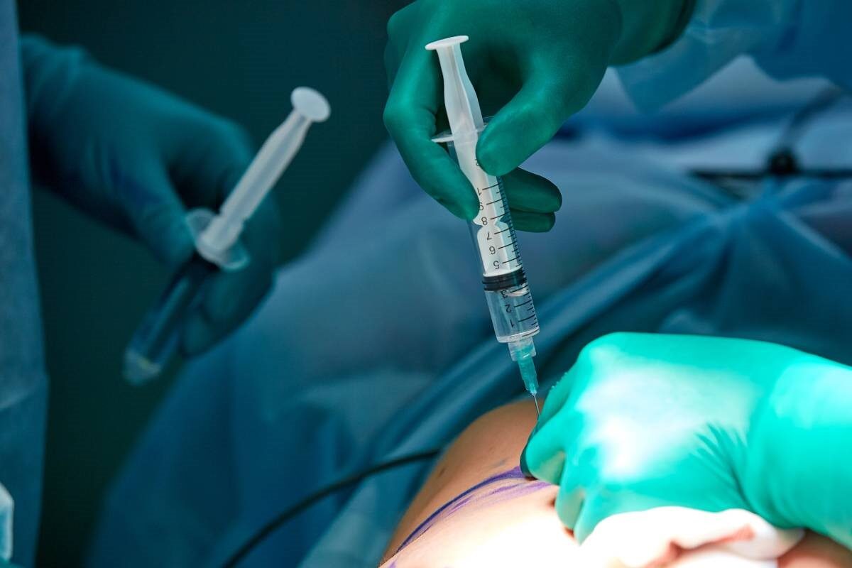 Conditions Associated with Resistance to Local Anesthesia