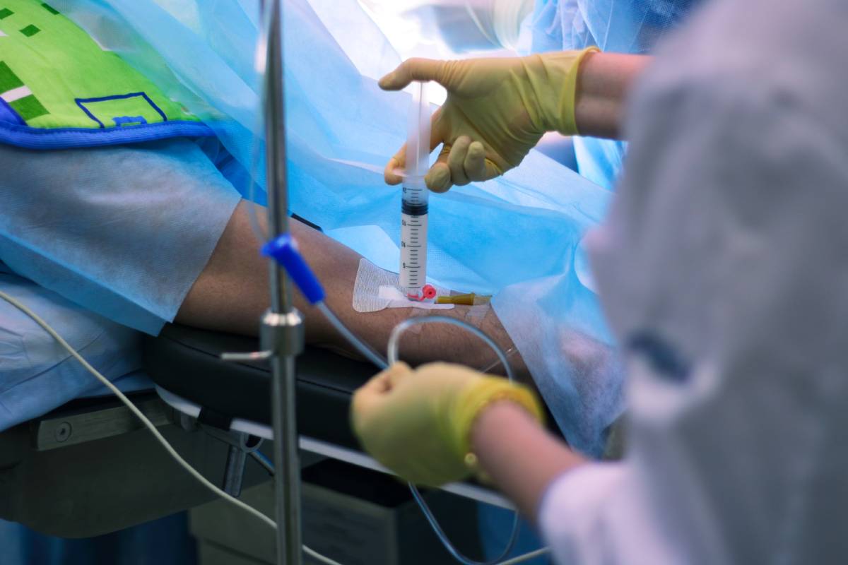 Binding of Propofol in Blood